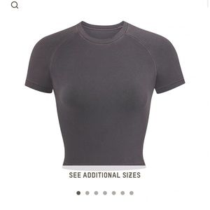 SKIMS NEW VINTAGE Cropped Raglin T- Shirt